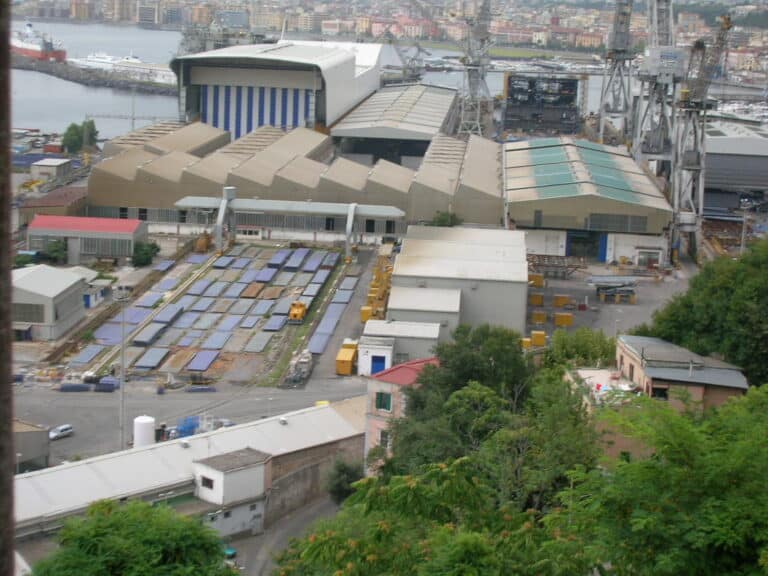 Castellammare, morto sul posto di lavoro in Fincantieri probabilmente a causa di un malore