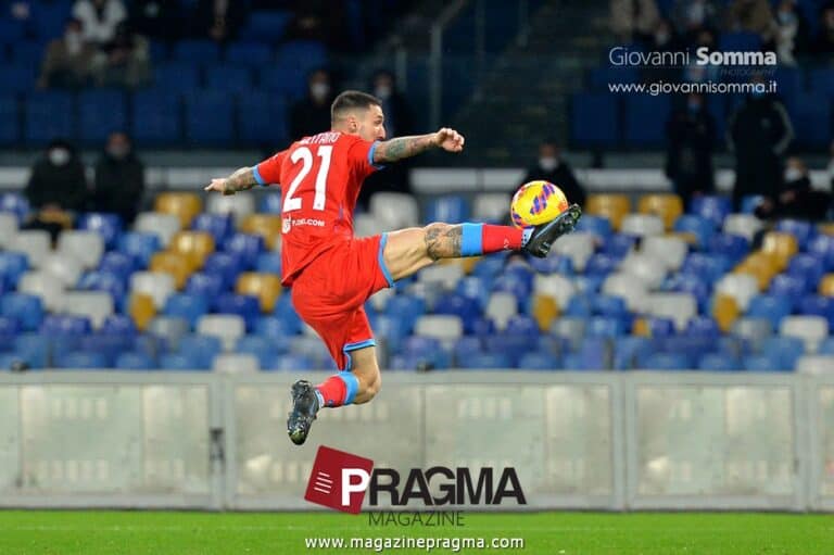 Il Napoli torna a vincere in campionato e con la Samp sfodera una prestazione brillante, con un primo tempo davvero spettacolare: le foto.