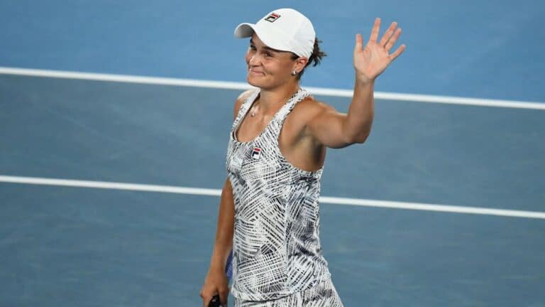 La numero uno del mondo Ashleigh Barty lascia il tennis a 25 anni