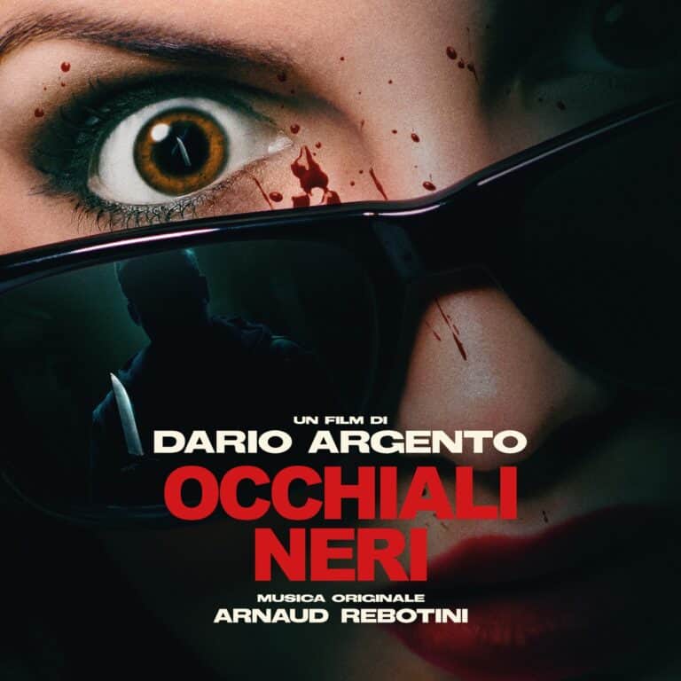 “Occhiali neri”, trama e recensione