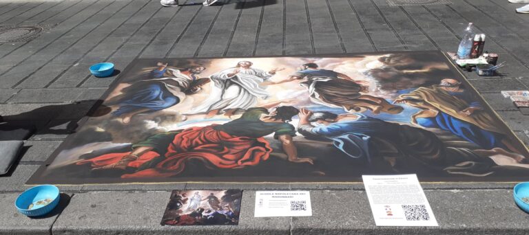 Napoli, Via Toledo: l’augurio di Pasqua del madonnaro