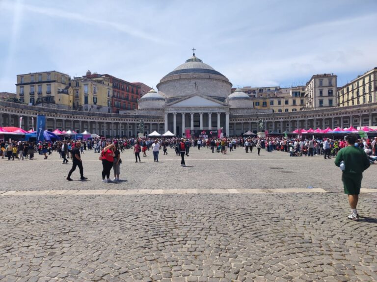 Giro D’Italia a Napoli, le emozioni rosa