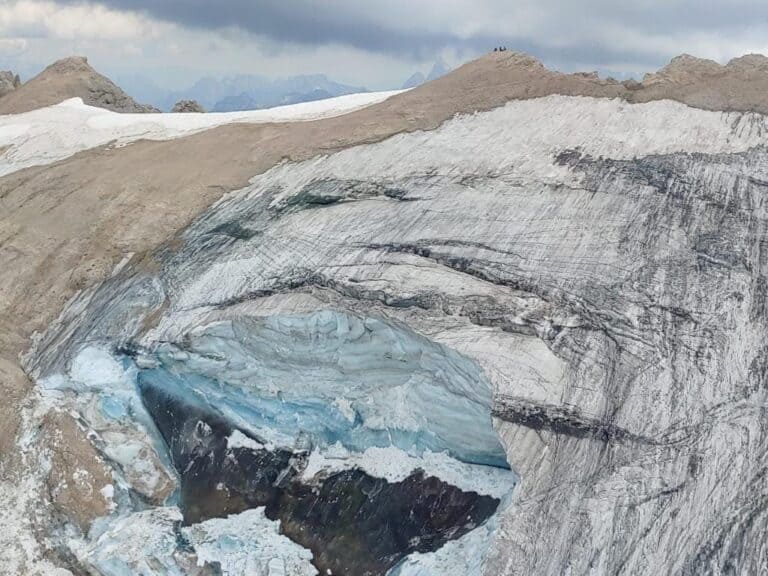 Marmolada, sempre più difficile il recupero dei dispersi