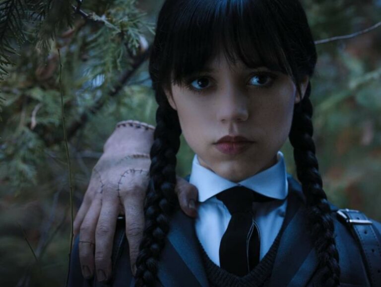 “Mercoledì”, trama e recensione della serie Netflix firmata Tim Burton