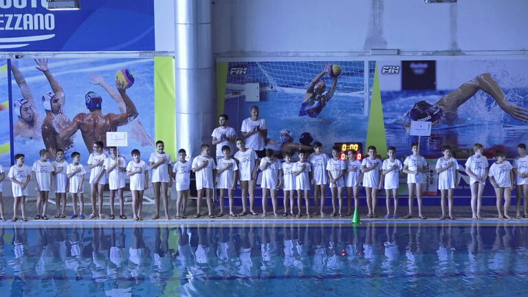 In un weekend di grande divertimento, è andata in scena, nella piscina di Avezzano (AQ), una due giorni di pallanuoto spettacolare.