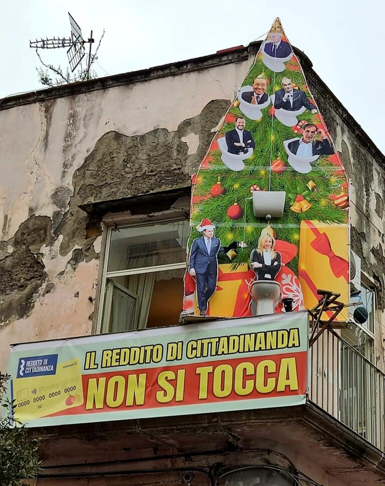 Torre del Greco, smantellata installazione in Via Fontana e denunciato il proprietario della casa