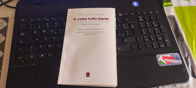 Libri, recensione di “A casa tutto bene” di Monica Pirone