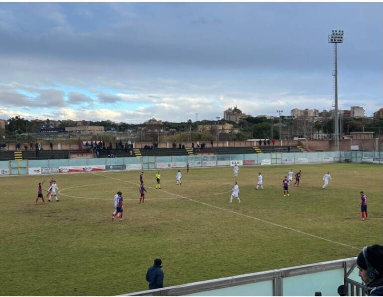 Paternò-Trapani 0-0: reti bianche e poco divertimento. Pari che non serve molto.