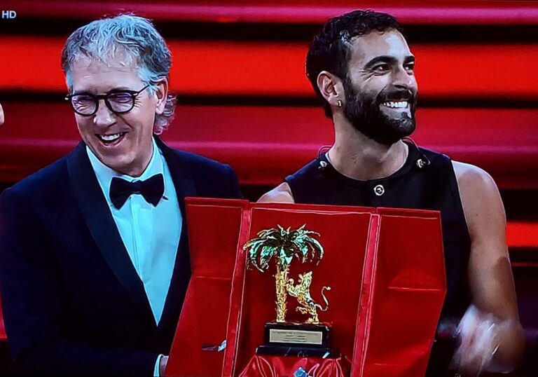 Marco Mengoni vince la 73esima edizione del Festival di Sanremo