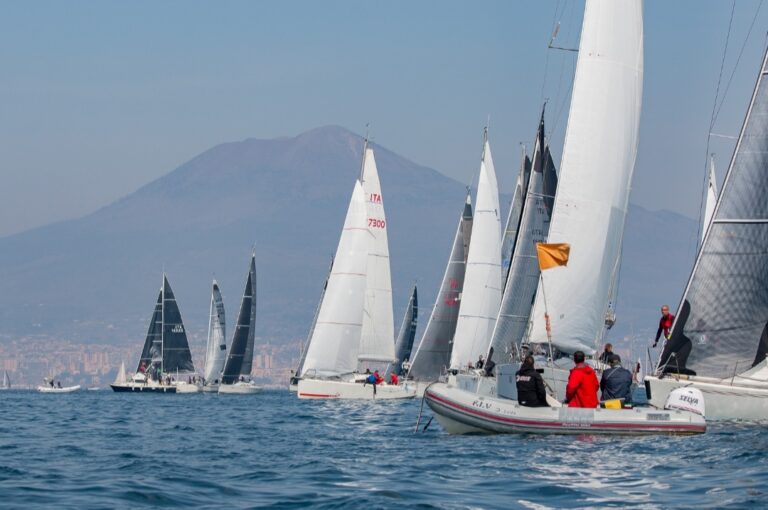 Vesuvio Race 2023, trionfa Blue Oyster (Reale Yacht Club Circolo Savoia)