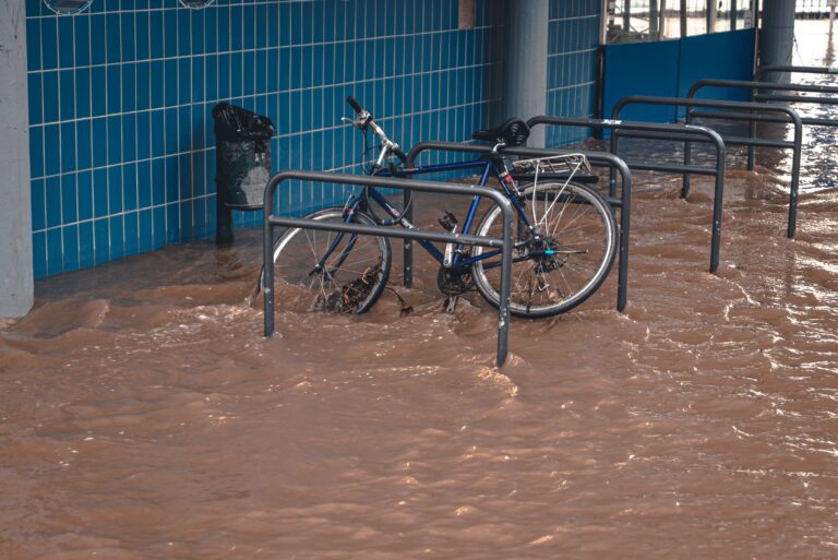 Alluvione Emilia Romagna ancora acqua a Ravenna, il video