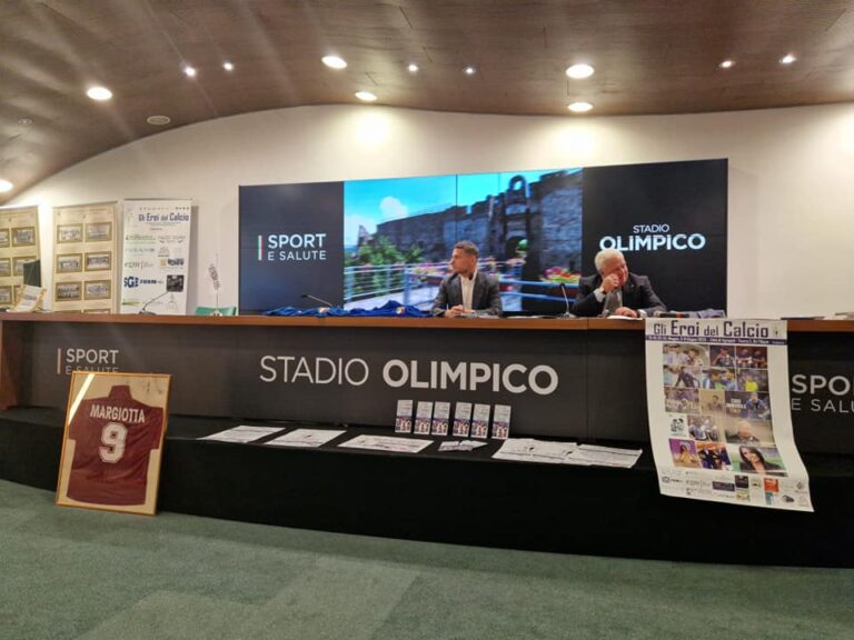 Agropoli presentazione de “Gli eroi del calcio”