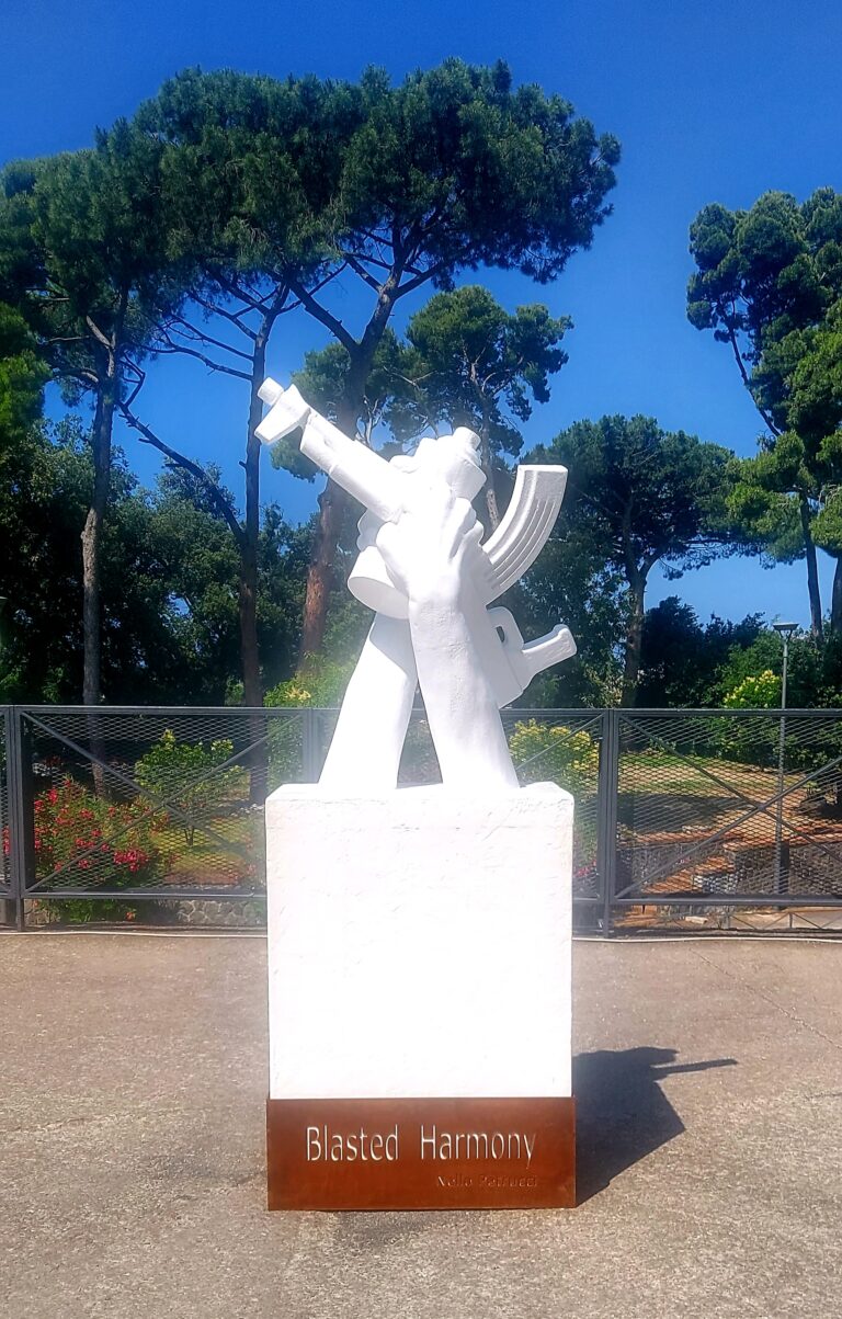 Al Parco Archeologico di Pompei in esposizione “Blasted Harmony” di Nello Petrucci