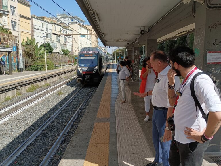 EAV, ex Circumvesuviana, due ore e un quarto per recarsi da Torre del Greco a Castellammare di Stabia