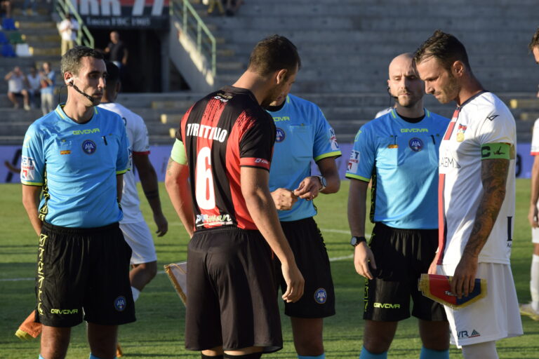 Lucchese-Gubbio 0-0 Poche emozioni al Porta Elisa