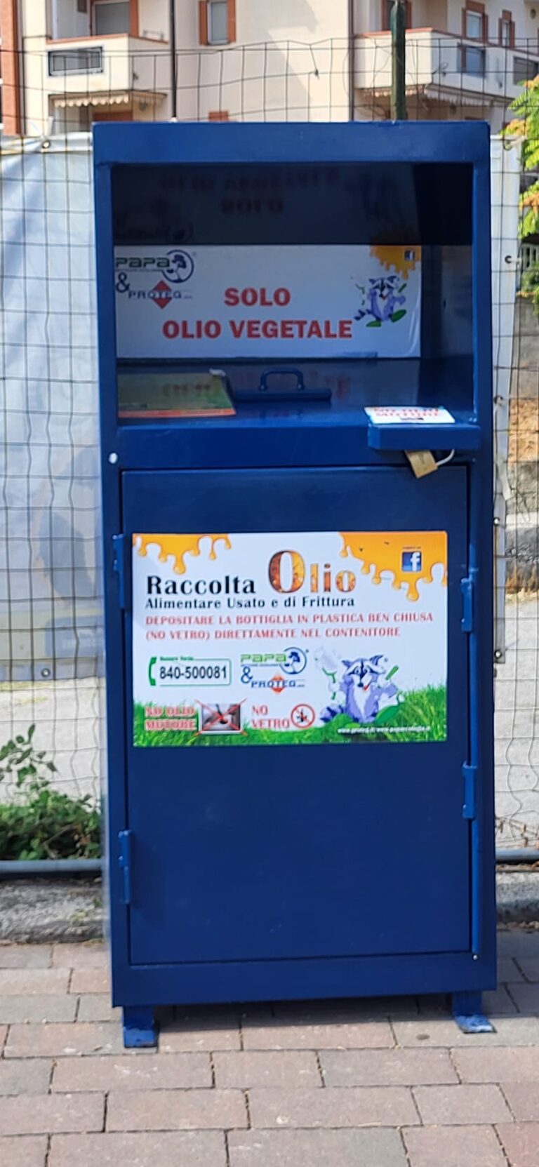 Agropoli posizionati i contenitori di raccolta degli oli vegetali esausti