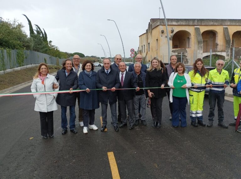 Torre del Greco, inaugurato nuovo tratto di collegamento Sant’Elena-via Lamaria. Sarà intitolato alle vittime torresi del crollo del Ponte Morandi