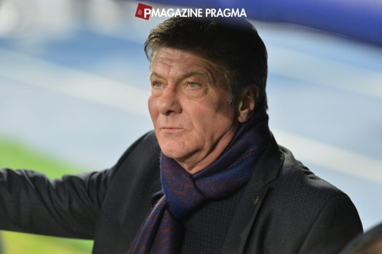 Napoli, Mazzarri resta alla guida del Napoli nonostante ore di riflessione, prossime gare decisive