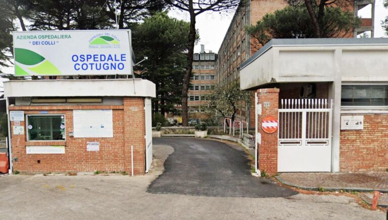 Aggrediti due operatori sanitari all'ospedale Cotugno di Nappoli