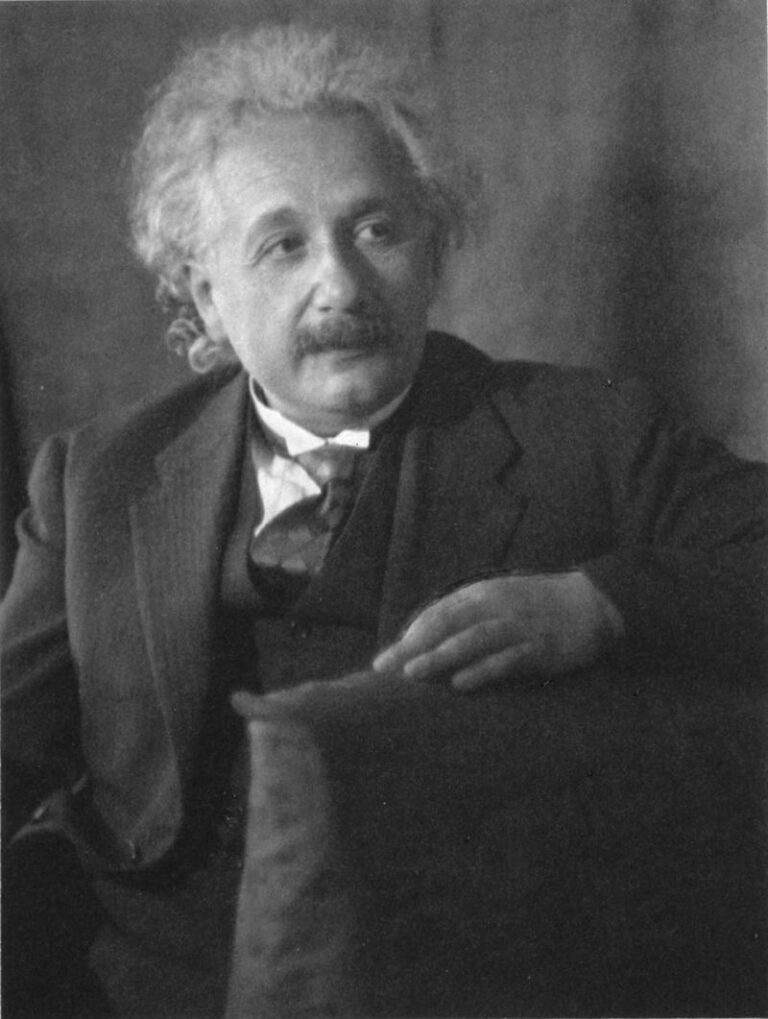 Einstein e la bomba un lavoro che racconta alcuni capitoli della storia del Premio Nobel