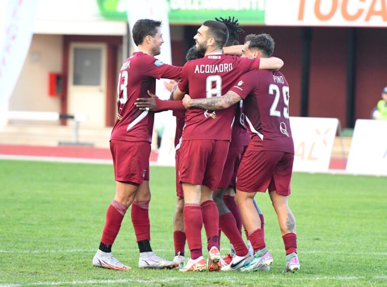 Acireale-Trapani 0-4: Crimi apre, Samake chiude. Acireale K.O.