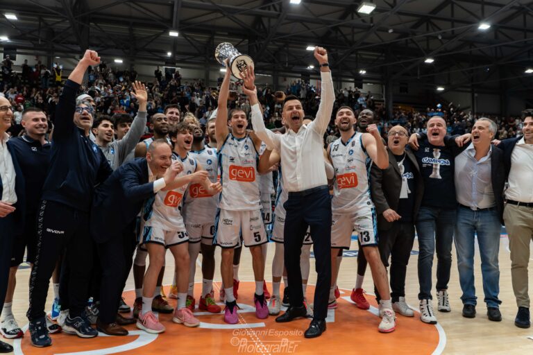 La Gevi Napoli Basket con un super Browne affonda Treviso per 95-81