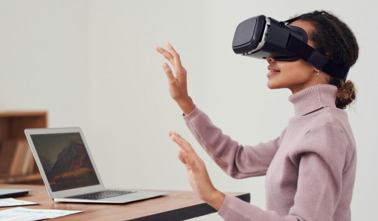 Realtà virtuale e aumentata: applicazioni pratiche VR e AR nel 2024