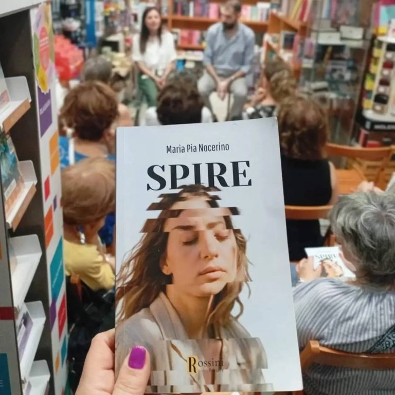 Spire, romanzo di Maria Pia Nocerino ambientato a Nemi