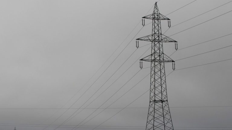 Campania, molte le città alle prese con blackout elettrici, ieri è toccato a Castellammare