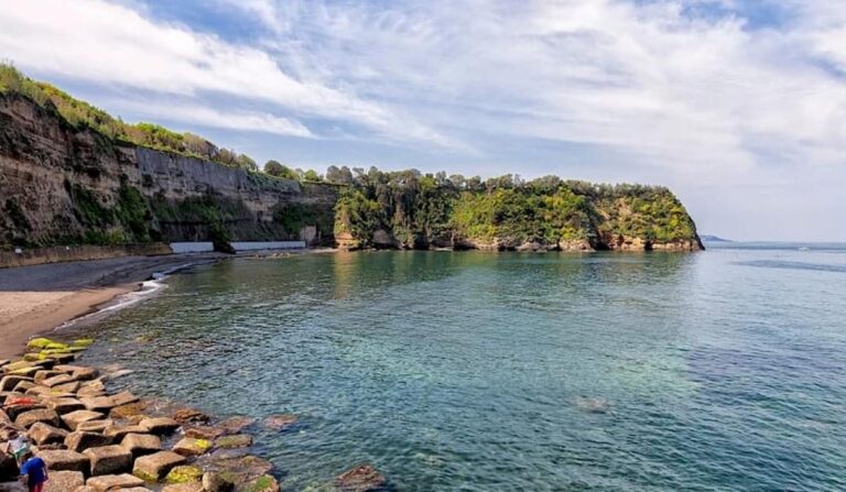 Procida, la spiaggia del postino