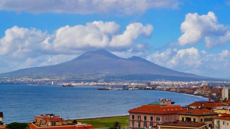 Meteo Napoli e Campania, le previsioni del 14 novembre