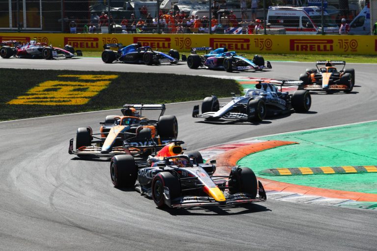 Formula 1, team furiosi per un campionato che sembra già scritto