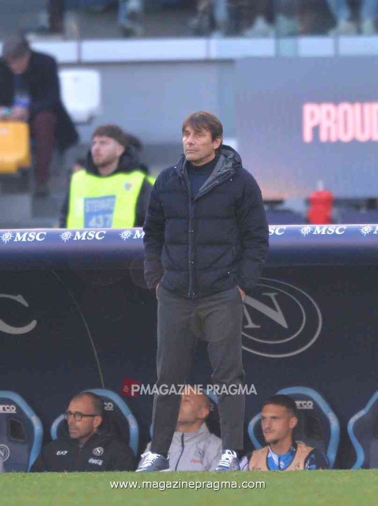 Il Napoli sfida in casa il Verona