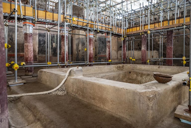 Pompei, scoperto un imponente complesso termale in una domus privata dell’élite cittadina