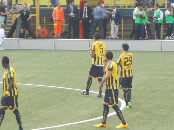 Serie B 2013/2014 La Juve Stabia viene sconfitta a Pescara, la colonna sonora del campionato