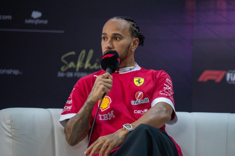 FORMULA 1 Sprint Pole alla rossa numero 44