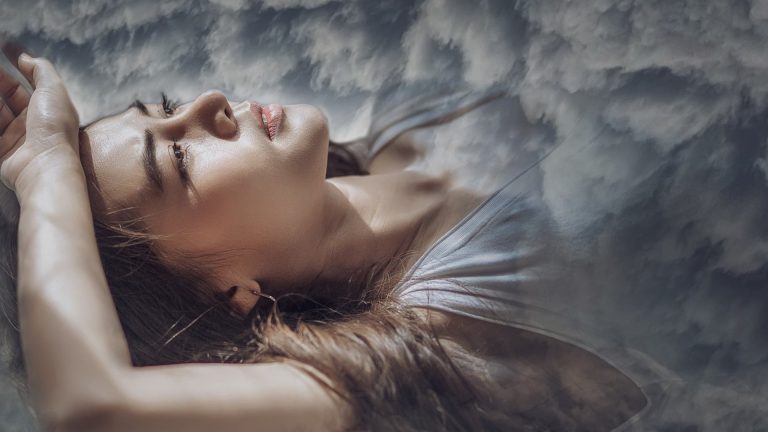 Salute femminile e prevenzione: Dimann commenta l’iniziativa (H) Open Week e l’importanza della consapevolezza uro-ginecologica