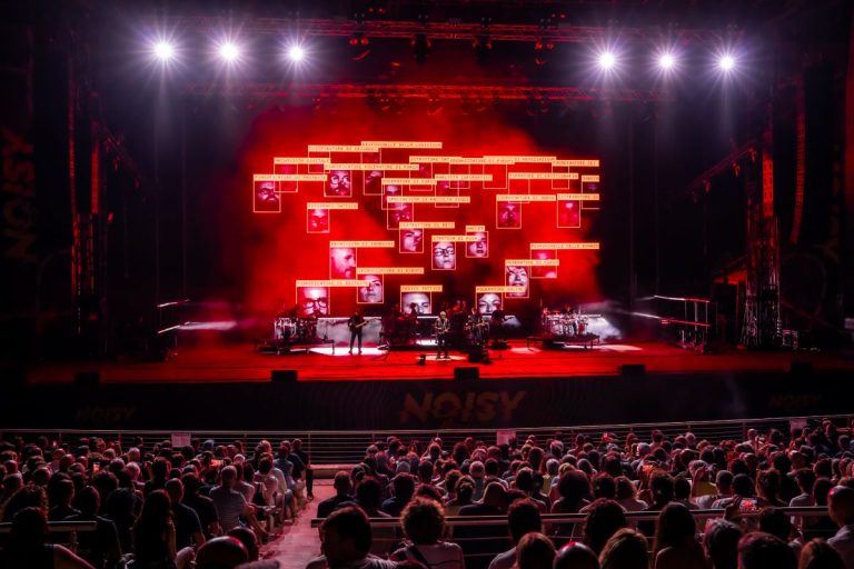 L’Arena Flegrea di Napoli inaugura la 8° edizione del Noyse Naples Fest con i “ Massive Attack “