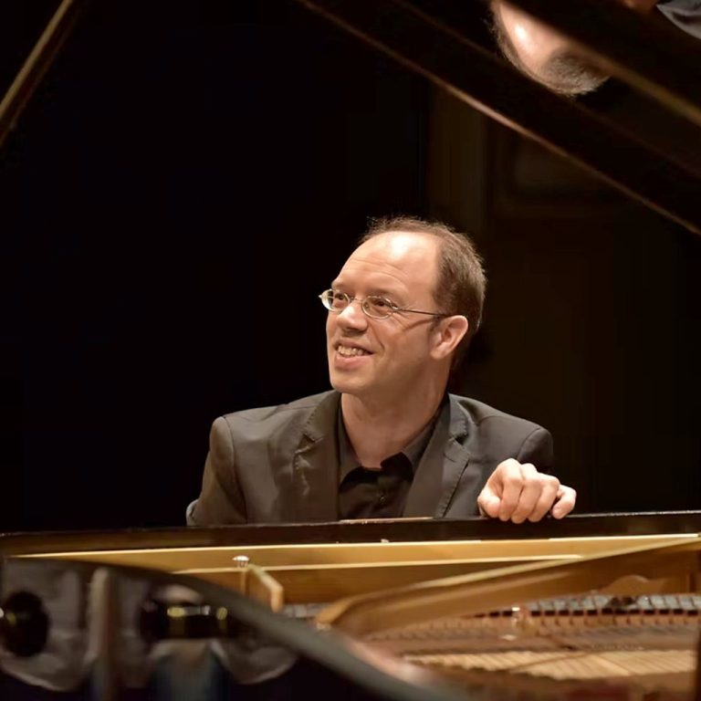 Olaf John Laneri inaugura la sezione pianistica del Beethoven Project al Museo Campano di Capua