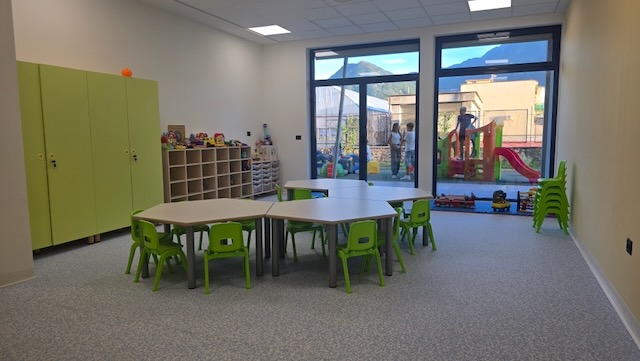 Castellammare di Stabia: inaugurata la nuova scuola di Postiglione