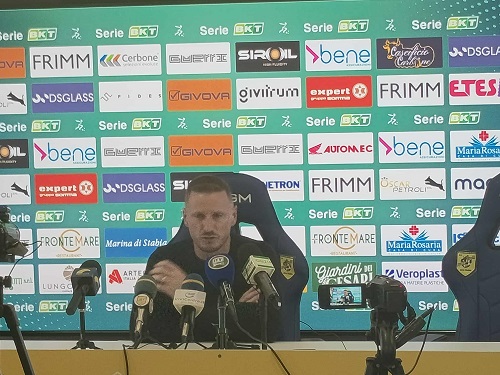 Juve Stabia – Abate fa il punto: “Varnier recuperato, Dalle Mura acquisto intelligente”