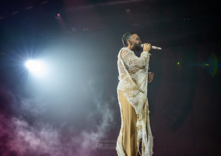 Marco Mengoni al Palasele di eboli, tre date, 3 sold-out per il suo tour “ Live in Europe 2025”