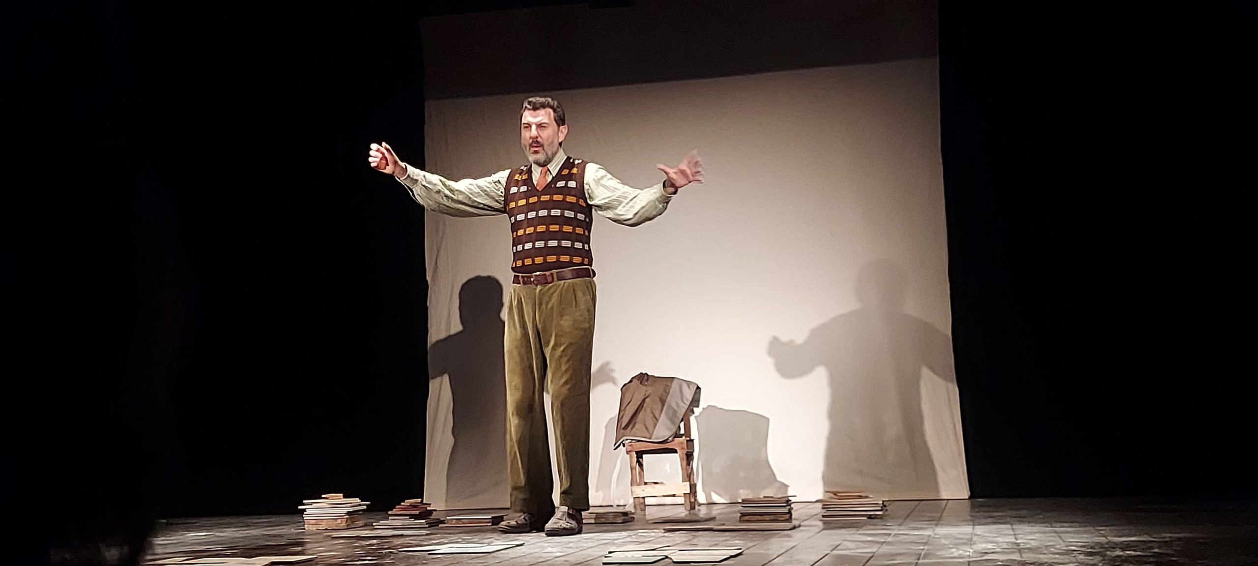 Enrico Ianniello - Isidoro
