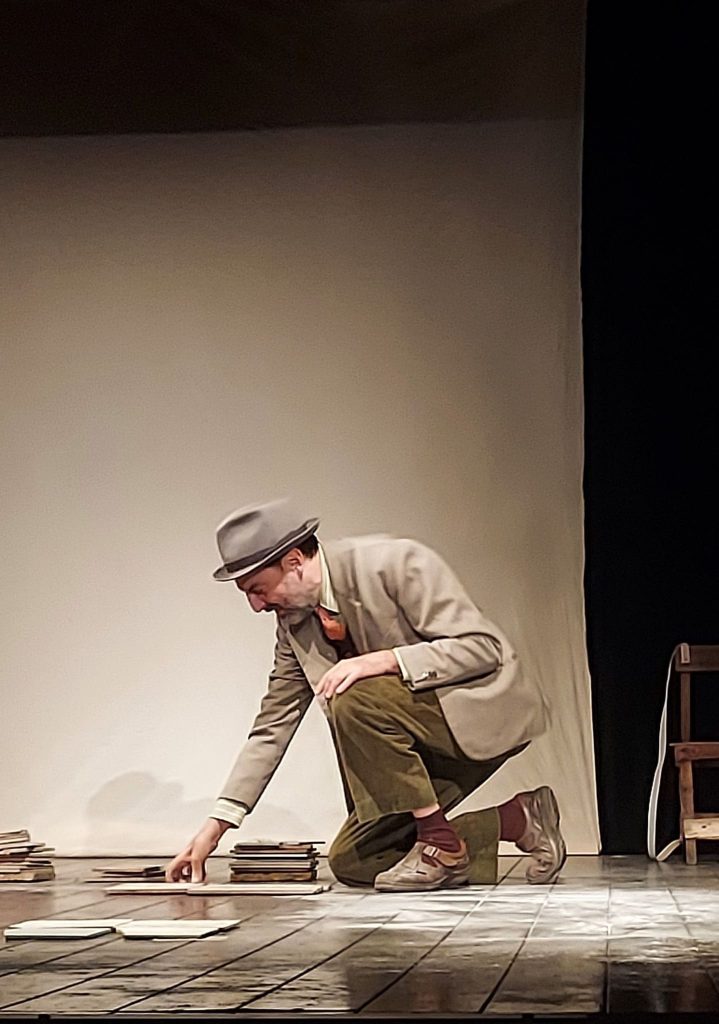 Enrico Ianniello - Isidoro
