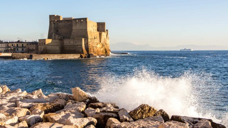 Napoli, modifiche al traffico sul Lungomare per il Gran Premio Napoli Racing Show