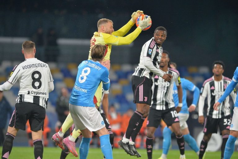 Il Napoli si arrende alla Juventus rivincita per Luciano Spalletti