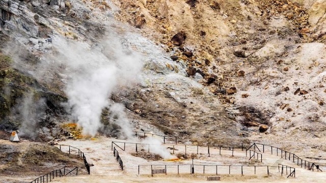 Campi Flegrei, sciame sismico nella notte: i dettagli