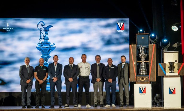 Presentazione dei Team della 38° America’s Cup a  Palazzo Reale