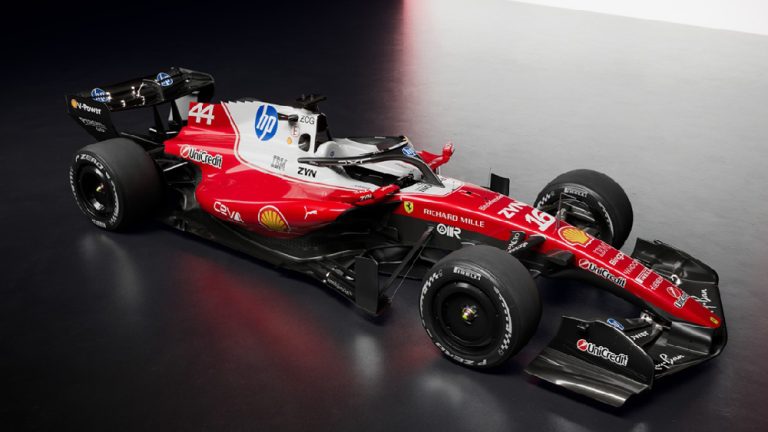 Formula 1, presentata la nuova Ferrari tra l’emozione dei tifosi di tutto il mondo