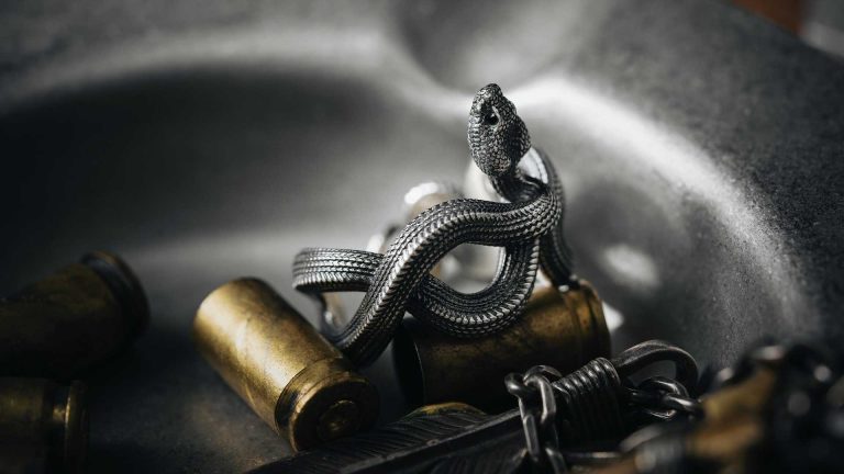 Napoli, 29enne ferito alla testa: si indaga sull’ipotesi agguato